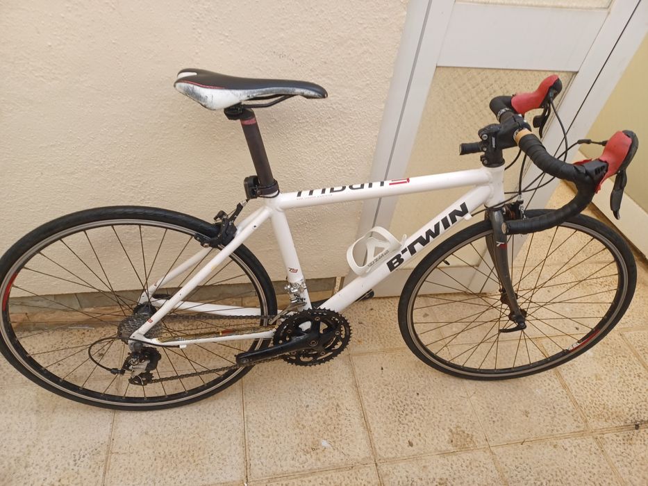 Bicicleta triban roda 25