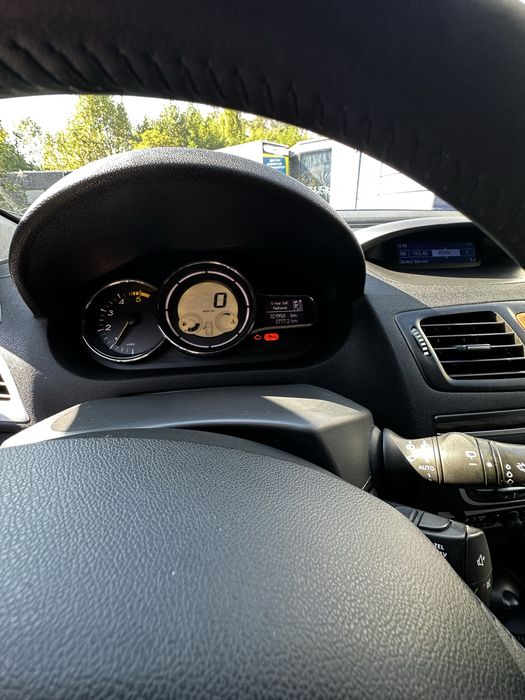 Renault Megan 3 с оригинальним пробегом