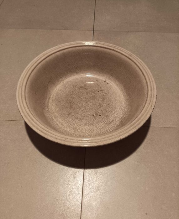 Antique Iron Washbasin or Sink