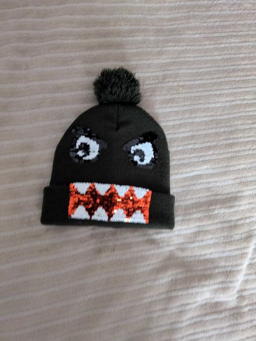 Продам шапочку дитячу