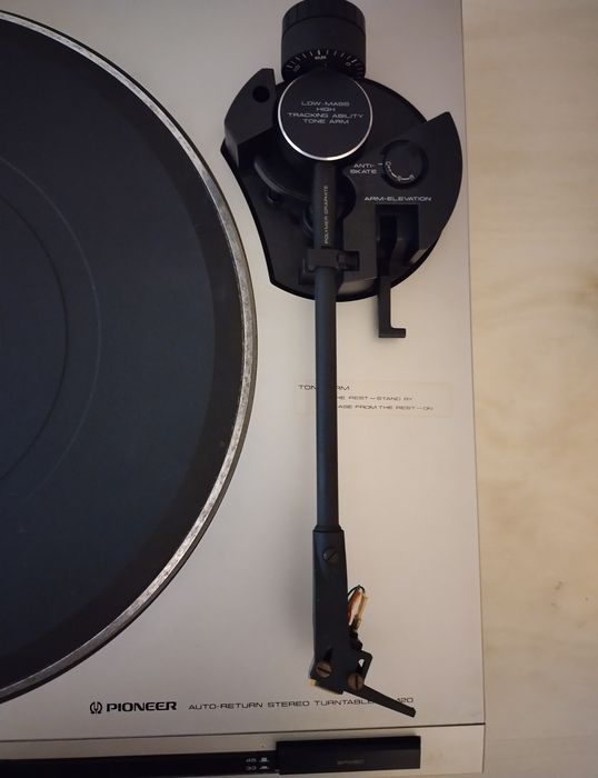 Pioneer PL 120 com agulha áudio technica