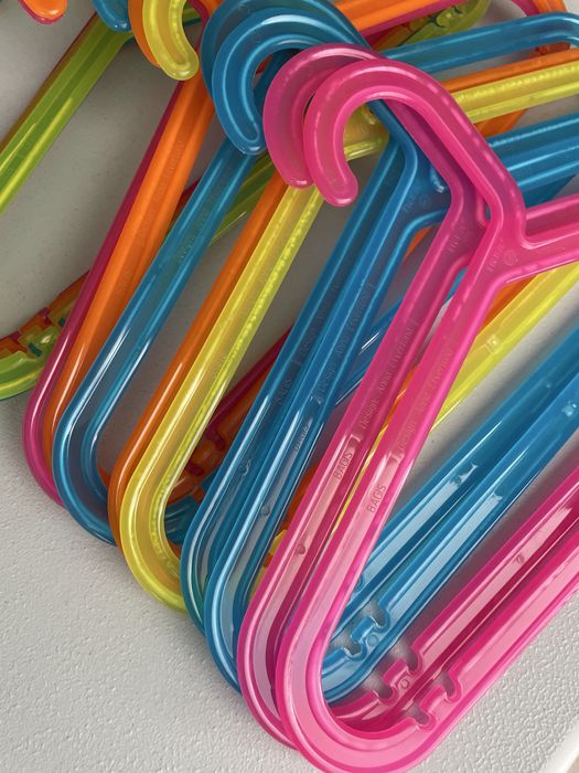 Conjunto de 14 cabides do IKEA
