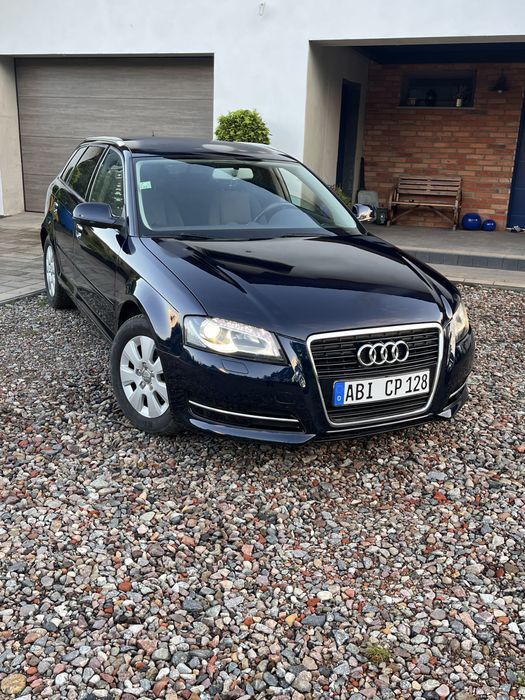 Audi A3 Sportback 2013r 1.6TDI xenon led 5d  NAVI sprowadzony
