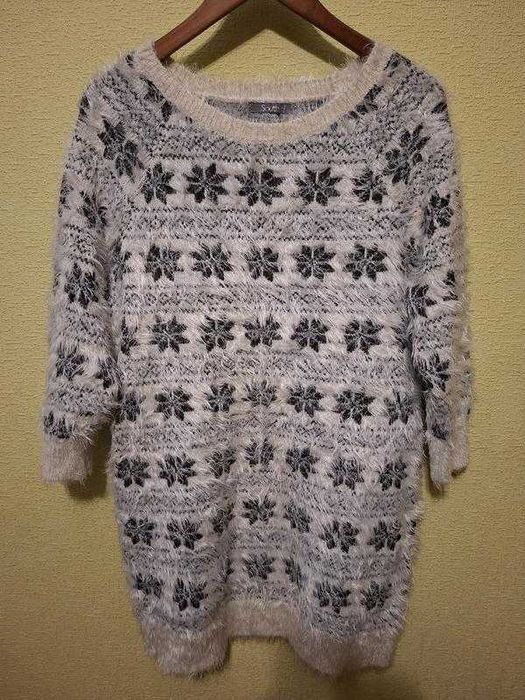Жіночий светр south