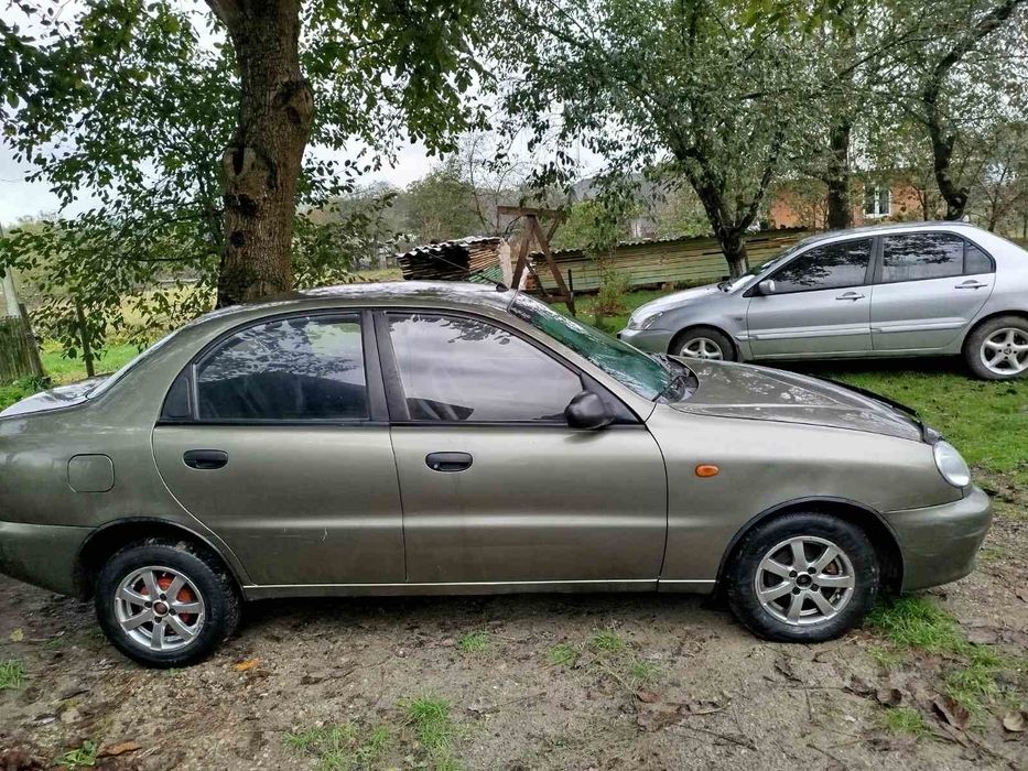 Продаю део сенс  машина добра сів поїхав