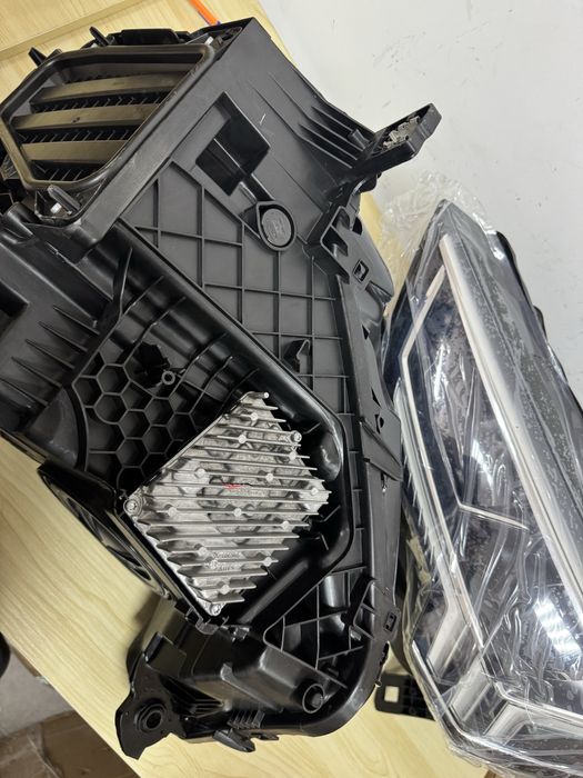 Оригінальні Audi Q3 led 2020-2025 р, передні фари