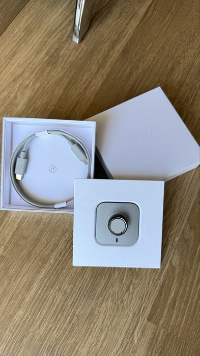 Oura Ring 4 Stealth - Tamanho 7