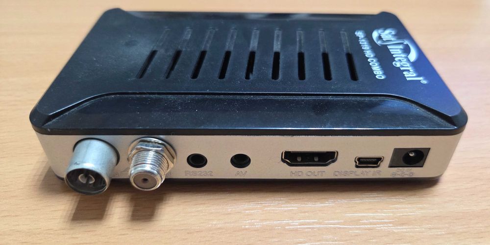 ТВ ТЮНЕР Sat-integral s-1319 HD Combo