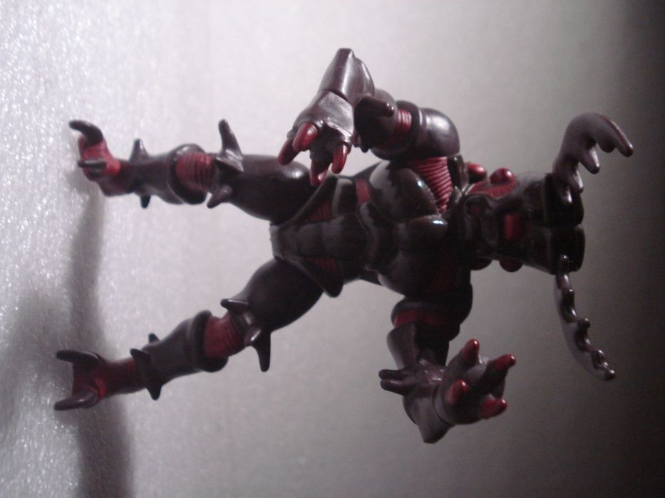 Figura Power Rangers Evil Space Alien Slicing Horns Stag Beetle