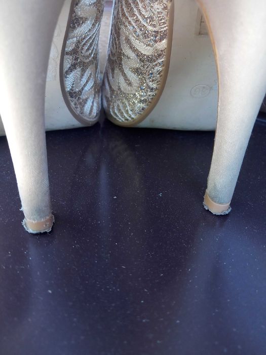 Buty damskie szpilki