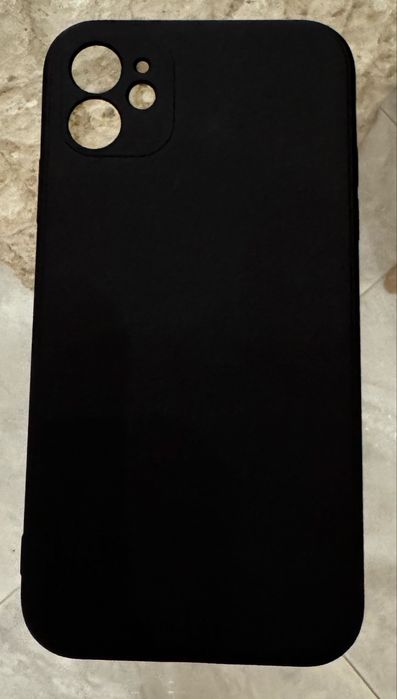 Like-New iPhone 11 Cases64550774292483123