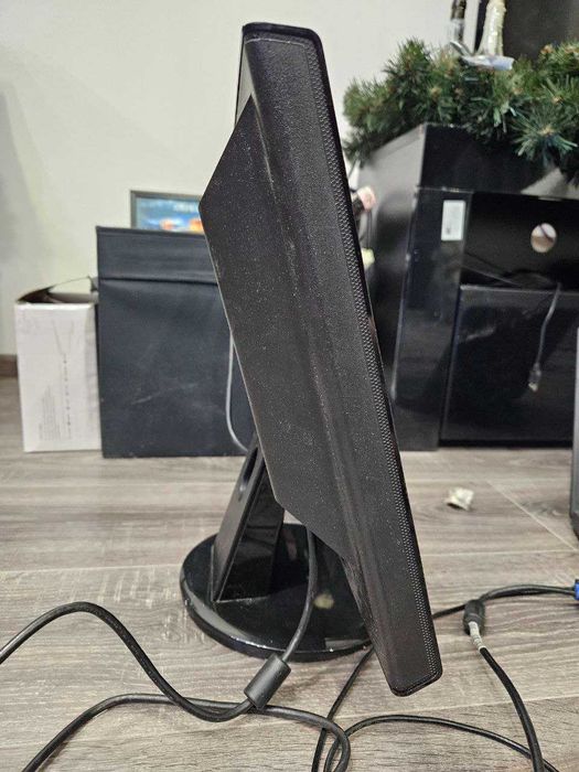 Монітор 19" Asus VH198S