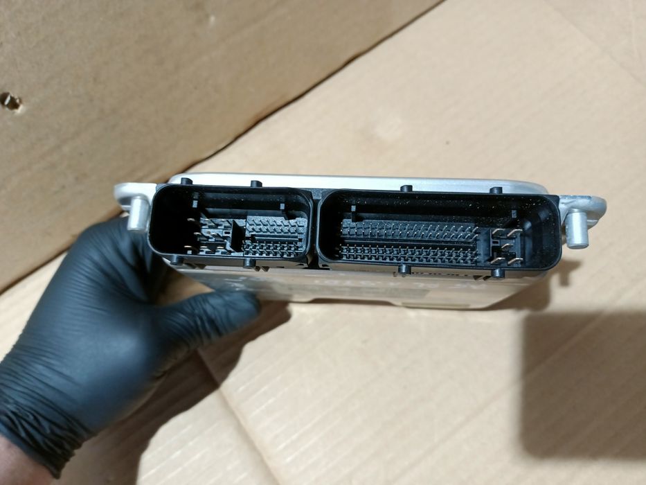 Komputer sterownik silnika 1.9 TDI Volkswagen Audi Seat Skoda