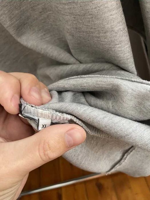 Кофта стонік нова