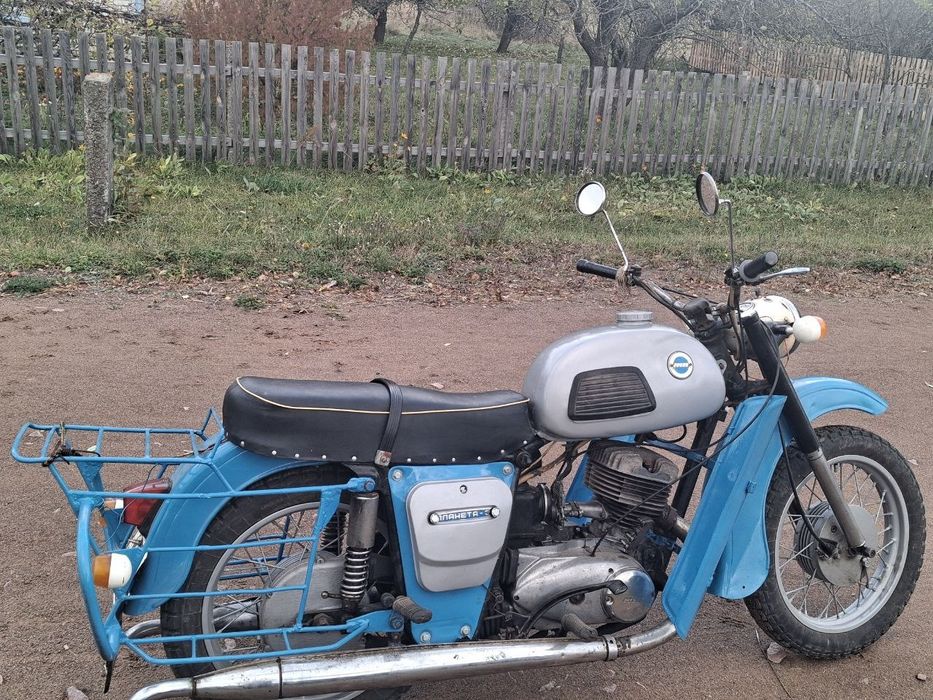 Продам мотоцикл иж планета 3