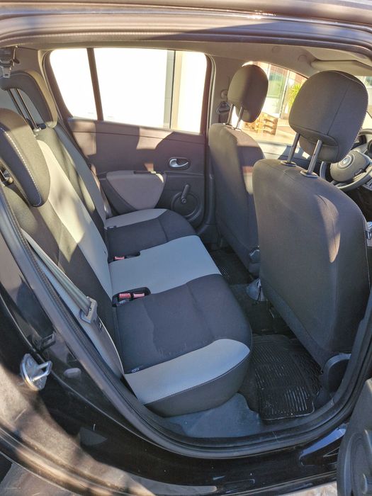 Renault Clio 1.2 Gasolina 75 Cv