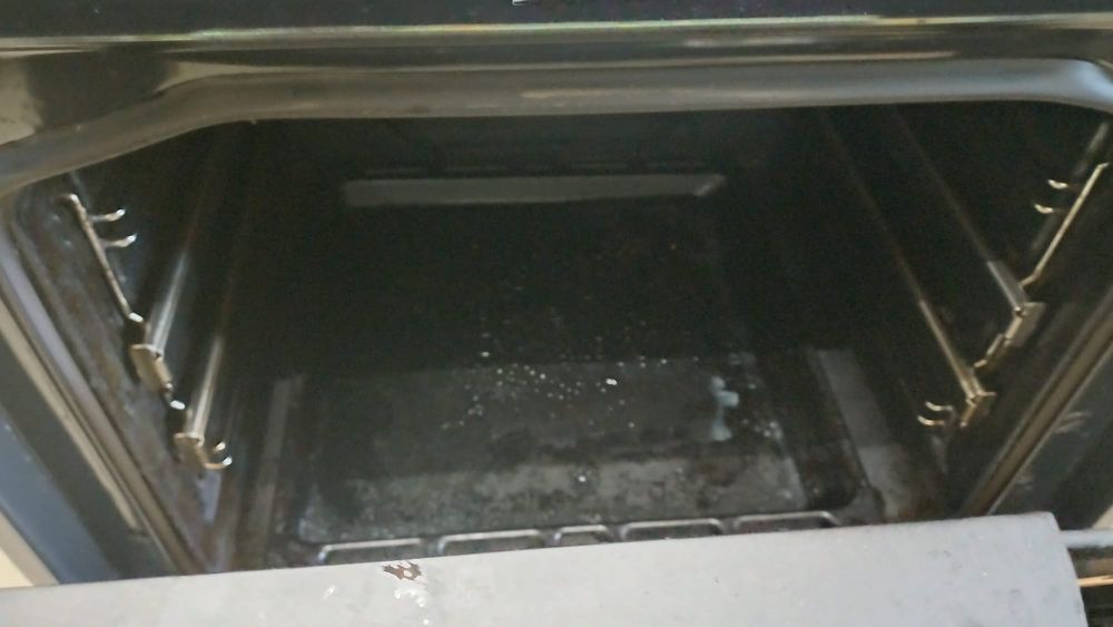 Zestaw do zabudowy Gorenje: Piekarnik + Płyta Ceramiczna (Komplet zintegrowany)