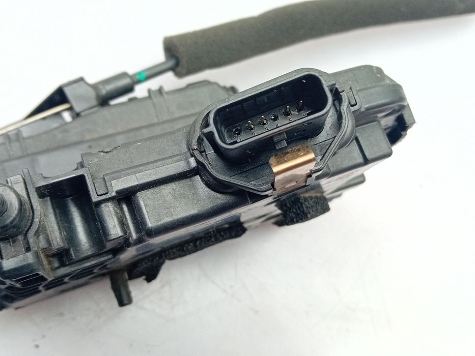 Fechadura / fecho porta trás direito RENAULT Clio IV (BH_)