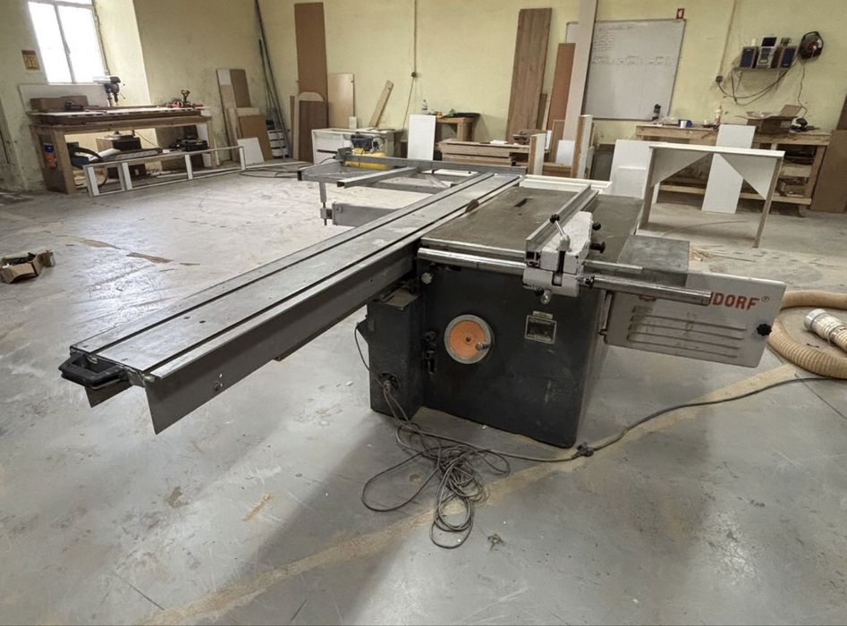 Esquadrejadora Altendorf
