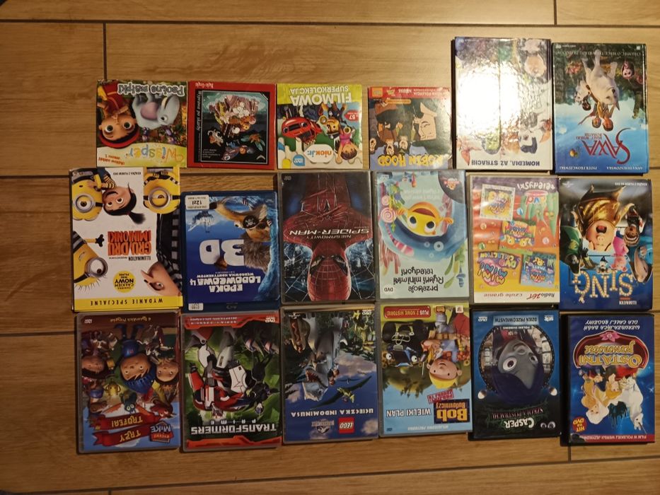19 płyt DVD i CD bajki i filmy dziecięce