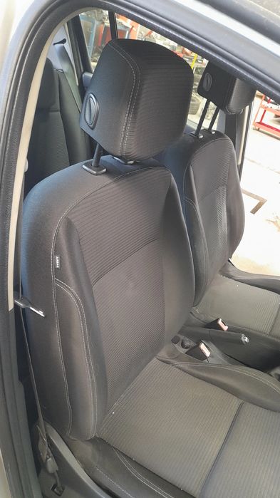 Banco frente direito RENAULT Clio III (BR0/1, CR0/1)