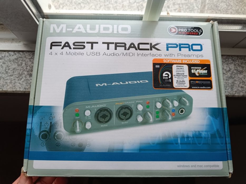 M AUDIO Fast track pro