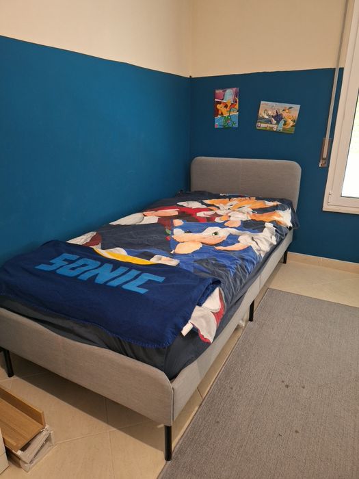 Estrutura de cama estofada 90x200