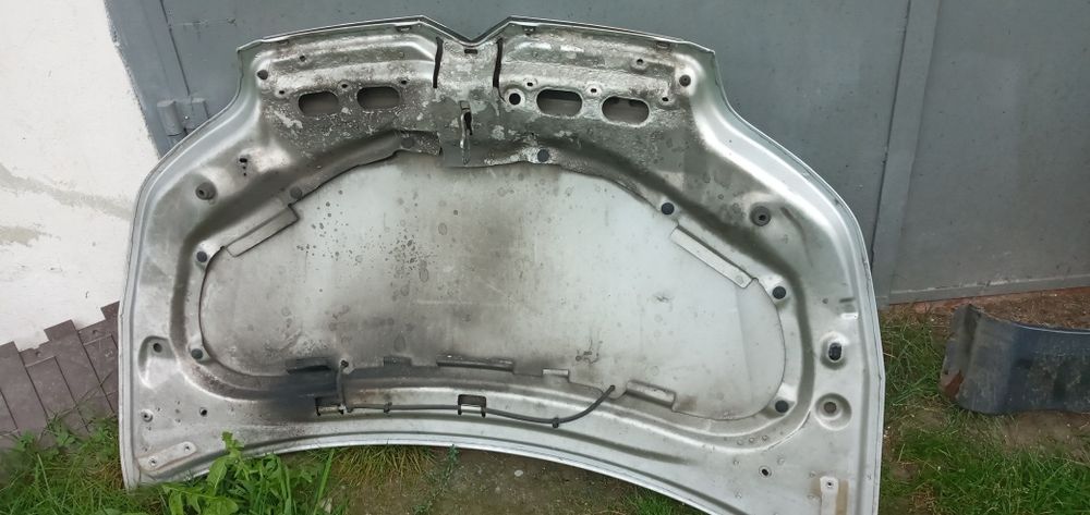 Citroen c3,c4 сітроен с3,с4 капот
