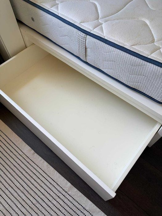 Cama (Sommier) de solteiro com gavetão