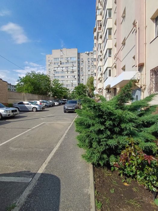 Две комнаты! Верх Артема.Продам квартиру 47м2, Правый берег Днепра