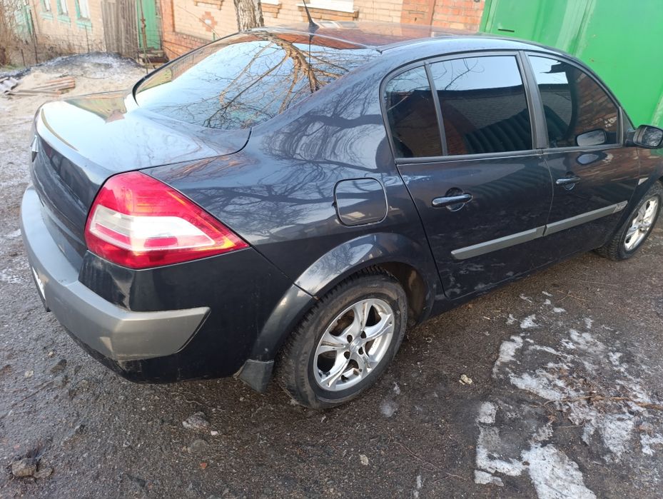 Продам Меган 2 седан