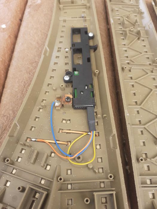 Comboios electricos desvios / rectas escala H0 1.87