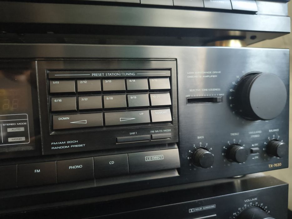 ONKYO Amplituner R1 QUARTZ TX-7630