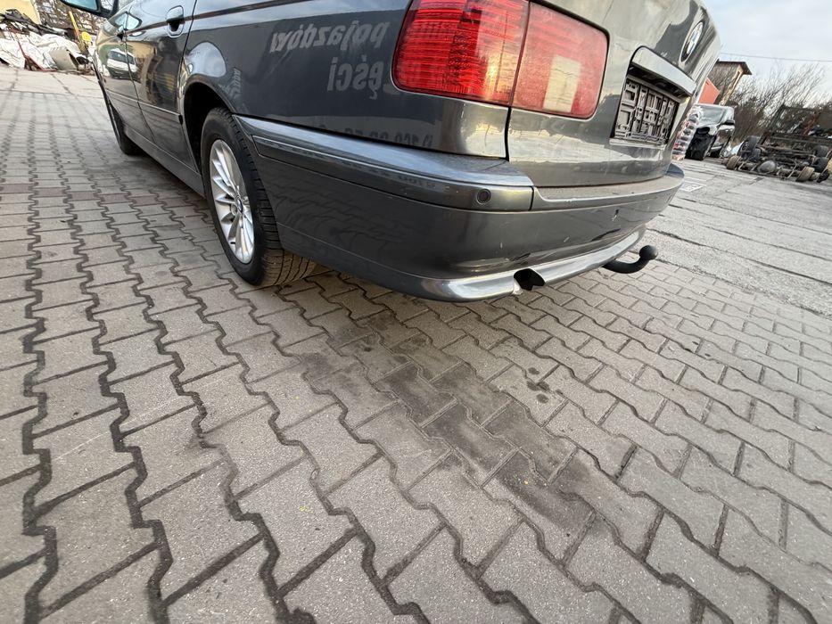 Zderzak tył BMW E39 Lift anthrazit 397/7 czujniki parkowania komplet