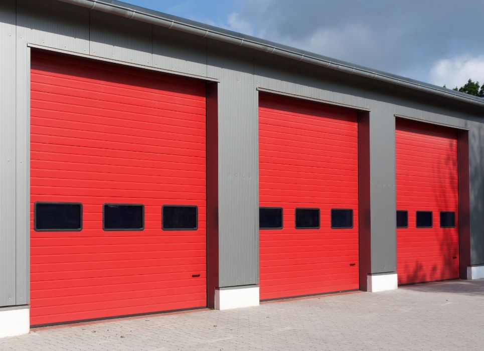 Producent Brama garażowa segmentowa Bramy garażowe przemysłowe4*2,175