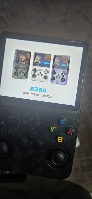 Consola retro R36S