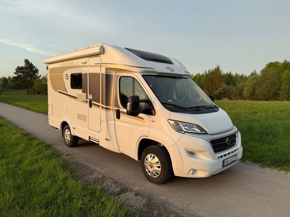 Fiat Ducato Carado T135  Kamper półintegra