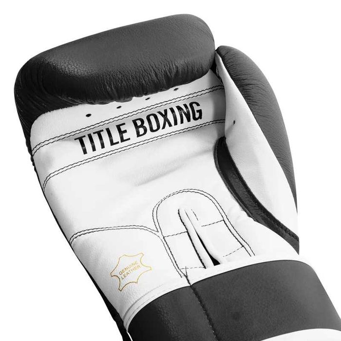 Боксерские перчатки TITLE Boxing Pro Style Leather Training Gloves 3.0