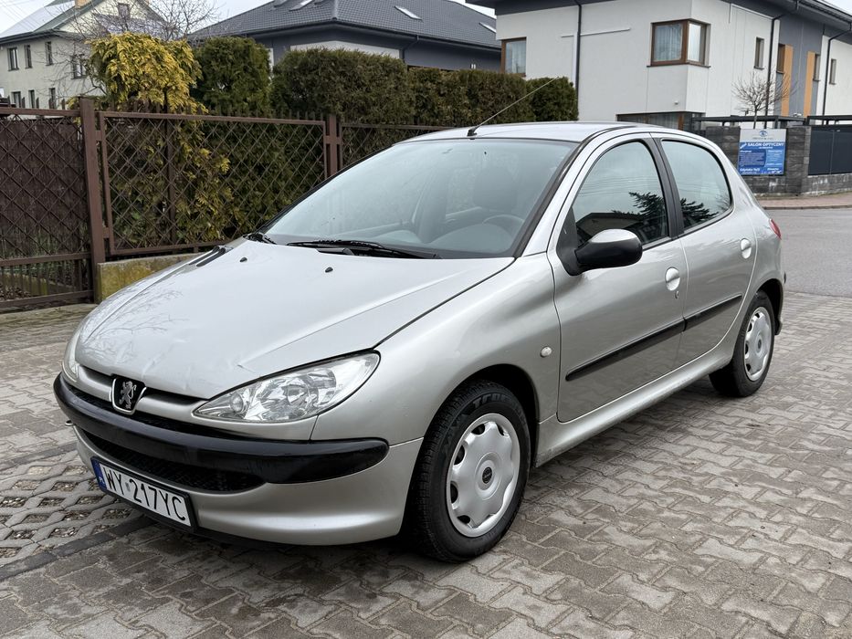 Peugeot 207 1.4b•2004r•164tys•Sprawna Klima•6l/100km•Okazja