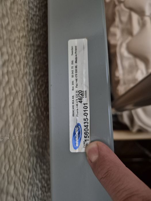 Cama articulada hospitalar