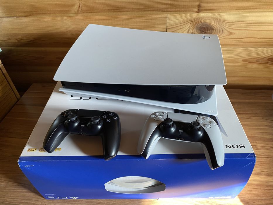 Продам sony playstation 5