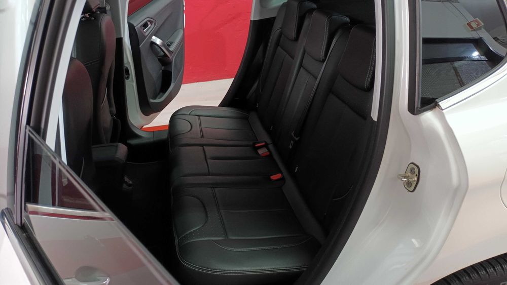 PEUGEOT 2008 1.2 PURETECG ALLURE