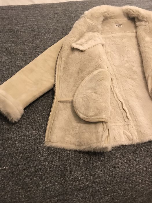 Casaco em camurça bege