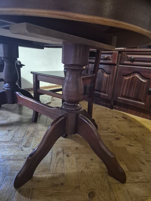 Mesa extensível madeira maciça com 4 cadeiras
