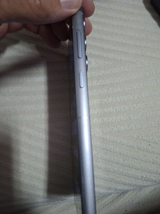 Samsung s 23 fe.