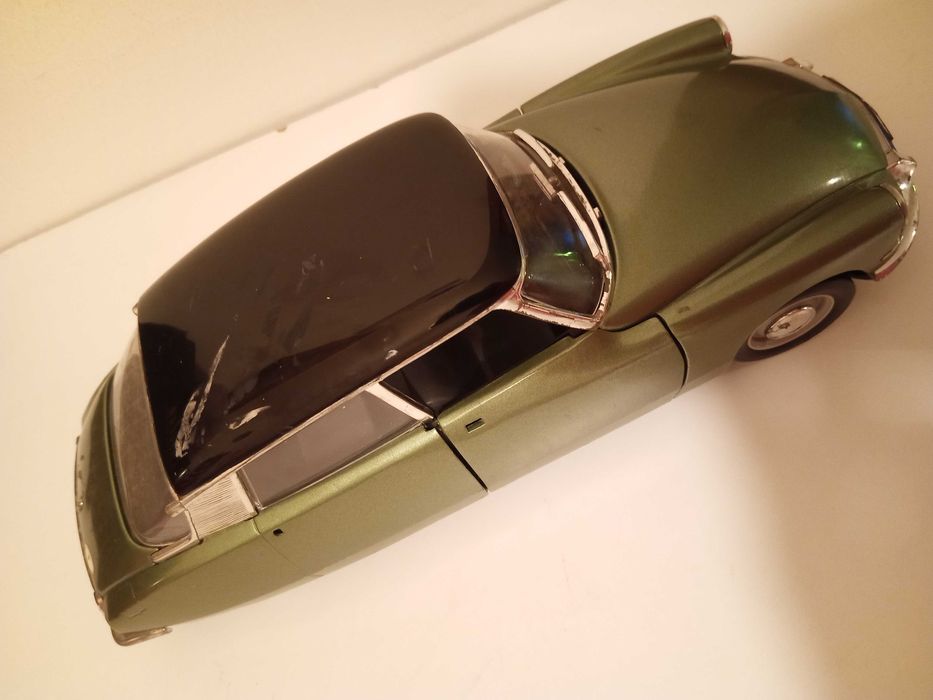 Miniatura 1/18 Citroën 1963, coleção carro.