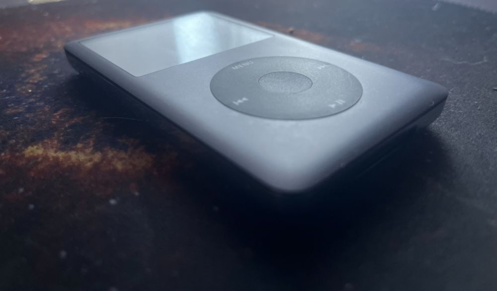 Apple ipod classic 6 160 gb