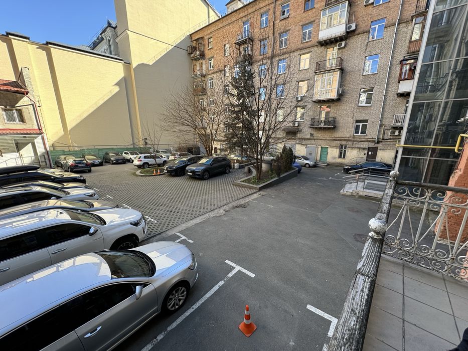 Без комісіі Офіс 298м2 центр Чикаленка Пушкінська 25