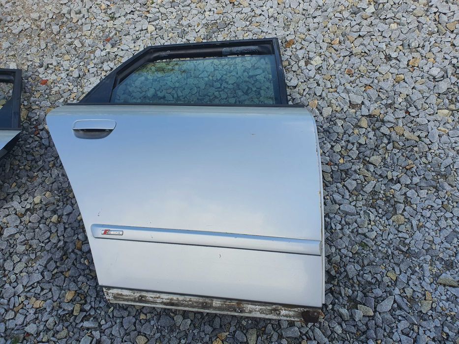 Audi A4 B6 drzwi prawy tył kolor srebrny LY7W S-LINE!!!