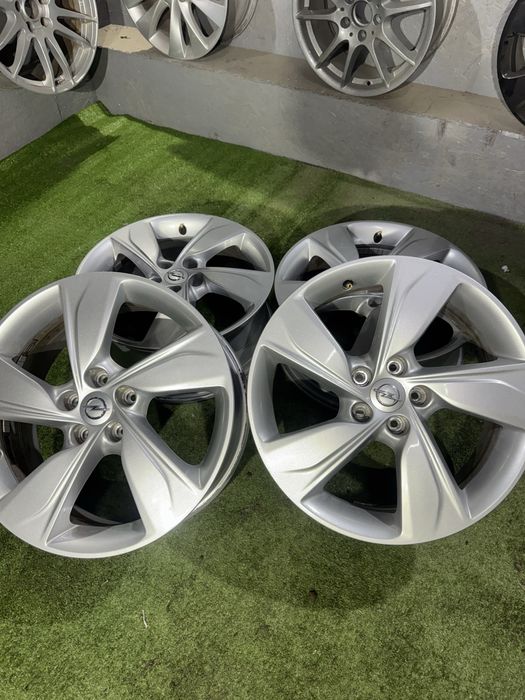 Диски титани 5:110r18 Opel оригінал б/у комплект склад